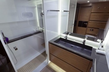 [21m-Yacht-ROLEENO]-8514-102.jpg