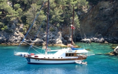 [21m-Yacht-SERENITY-70]-8464-125.jpg