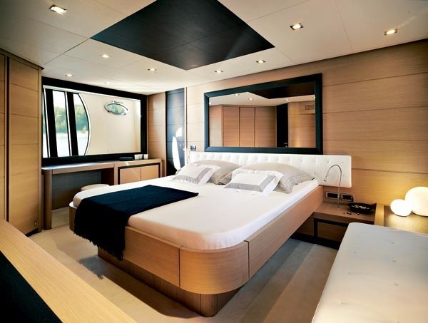 [22m-Yacht-ANGELS-AND-DEMONS]-8371-14.jpg