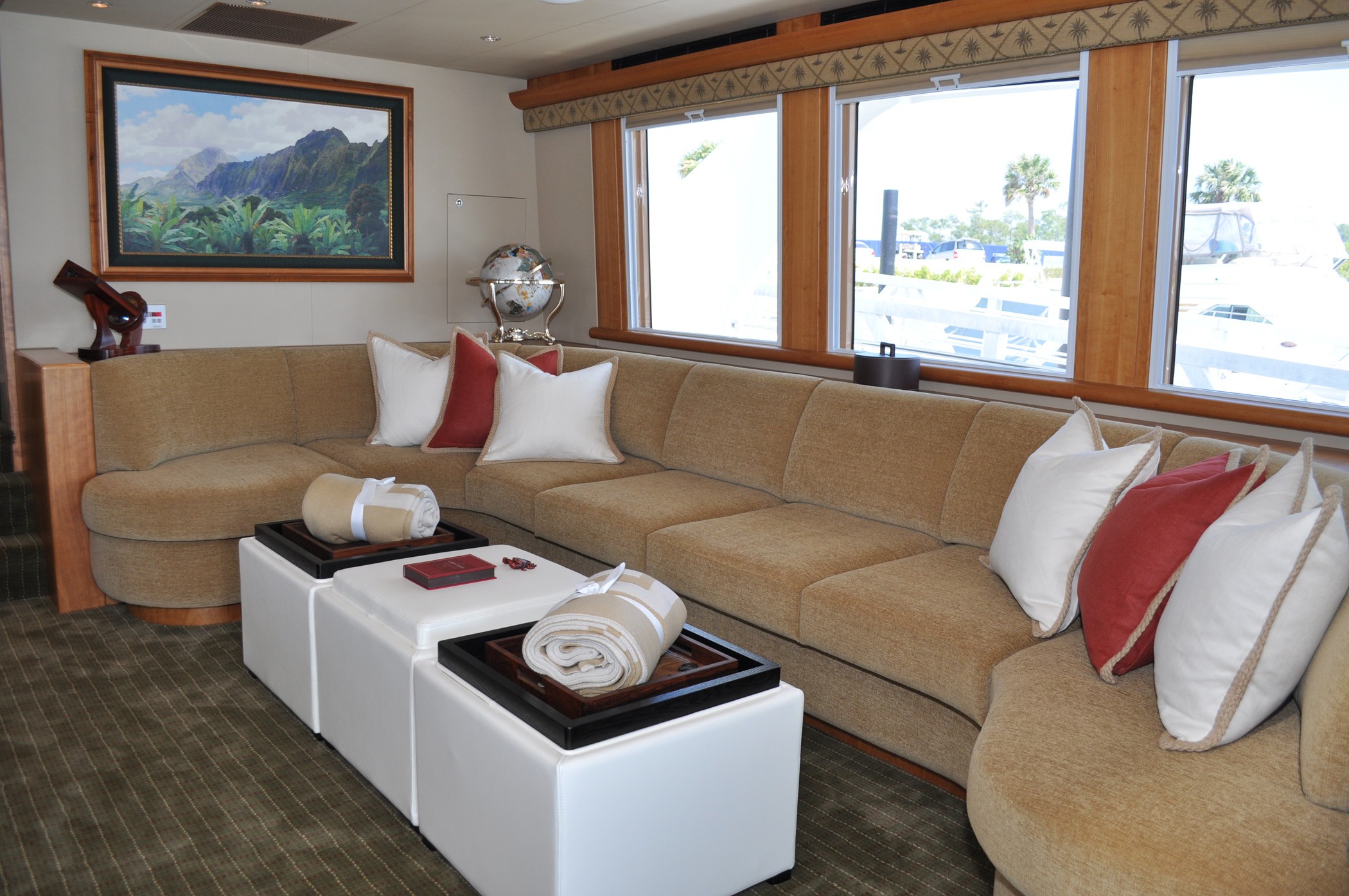 [22m-Yacht-ILLIQUID]-8269-81.jpg