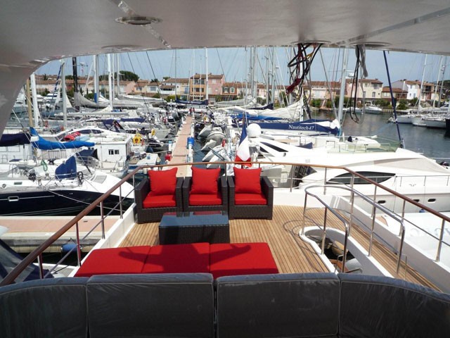 [22m-Yacht-SILVER-FOX]-8419-25.jpg