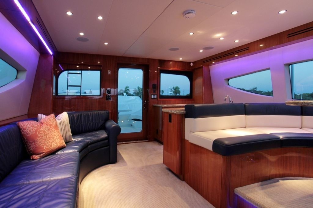 [24m-Yacht-ISLAND-COWBOY]-8442-135.jpg