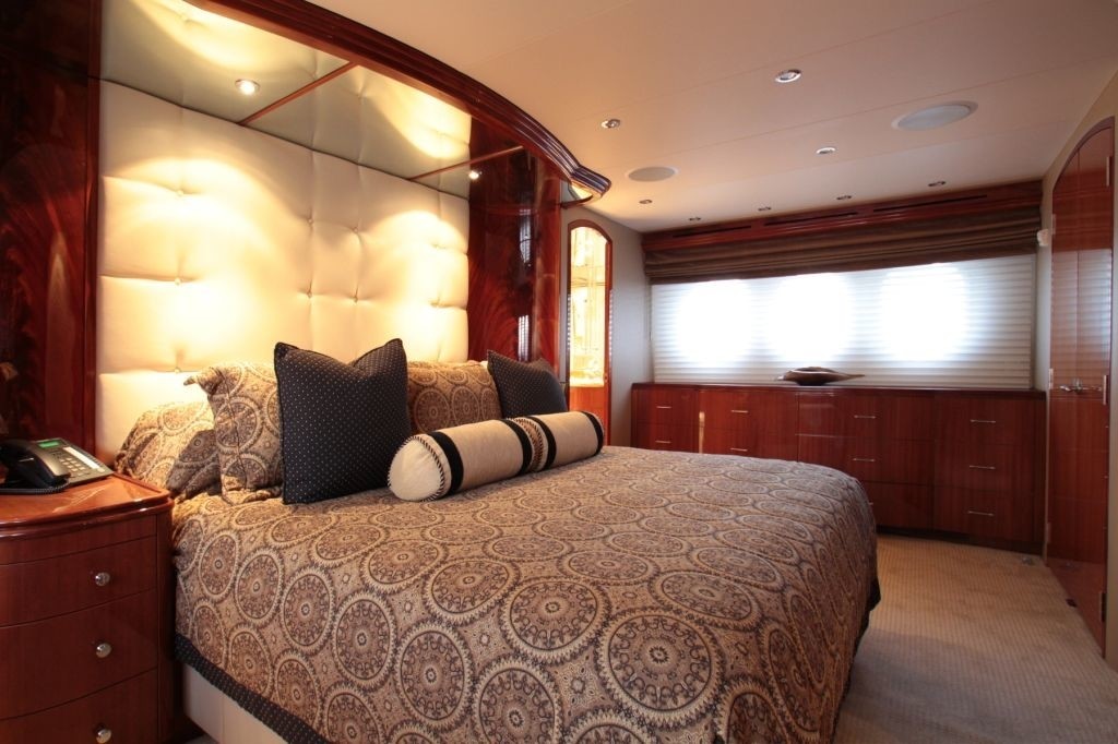 [24m-Yacht-ISLAND-COWBOY]-8442-136.jpg