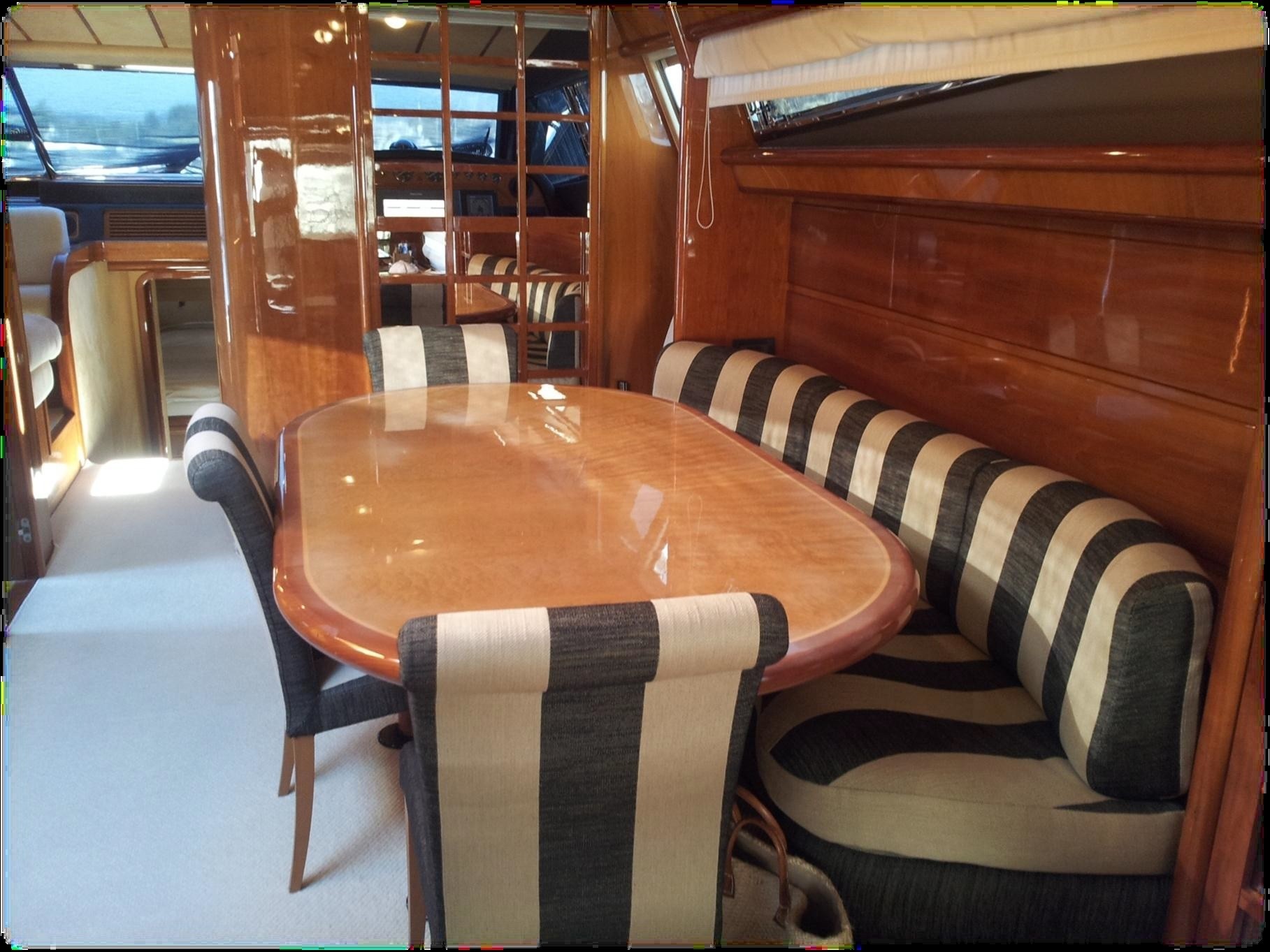 [24m-Yacht-R-MANY]-8485-16.jpg