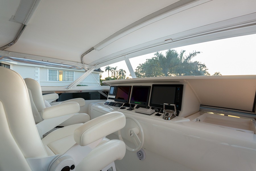 [24m-Yacht-SWEETWATER]-8803-188.jpg