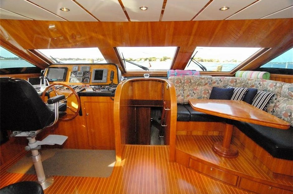 [25m-Yacht-ACQUAVIVA]-8500-180.jpg