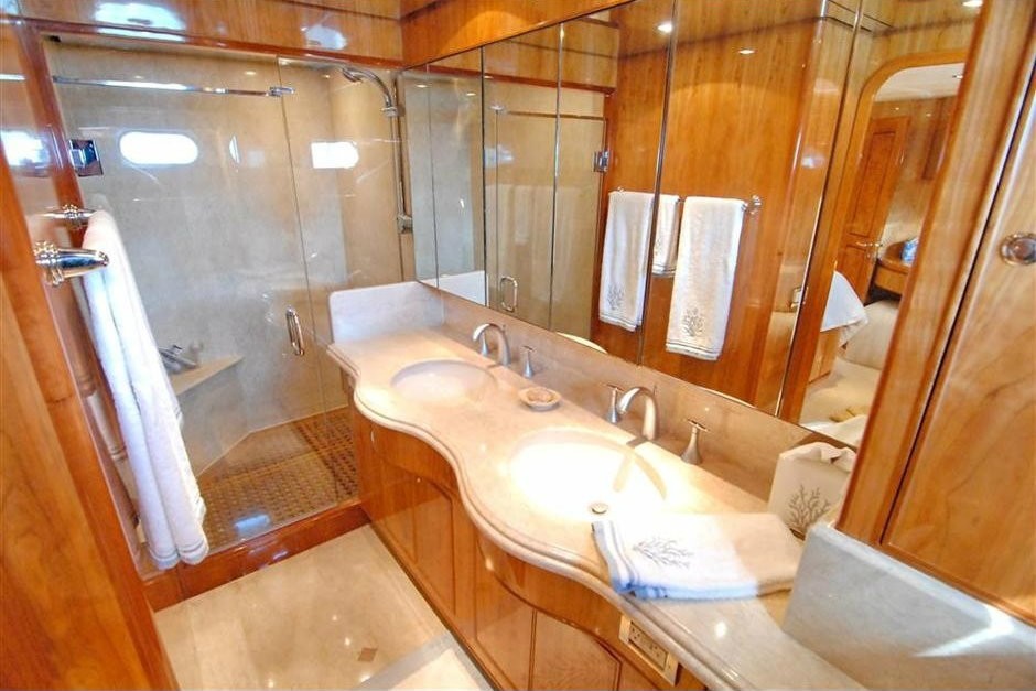 [25m-Yacht-ACQUAVIVA]-8500-186.jpg