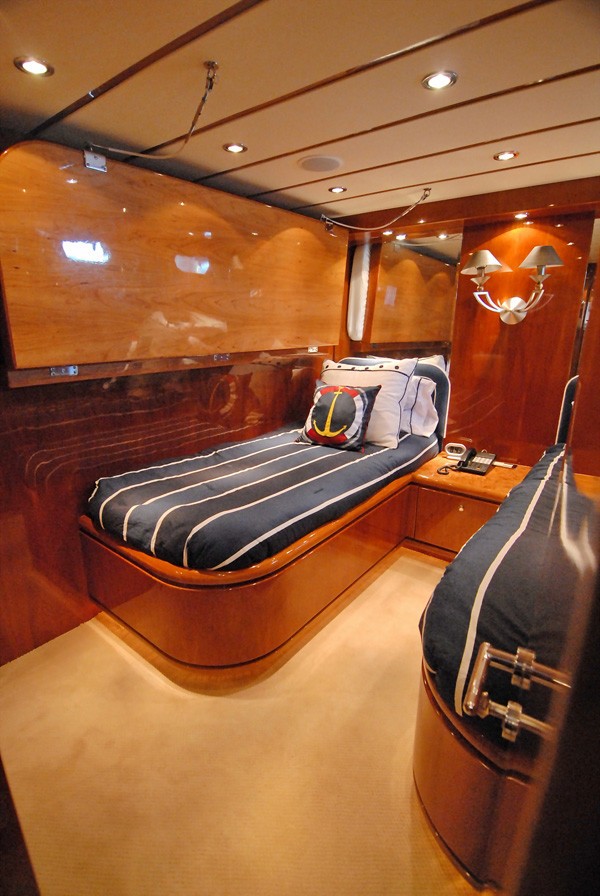 [25m-Yacht-ACQUAVIVA]-8500-64.jpg