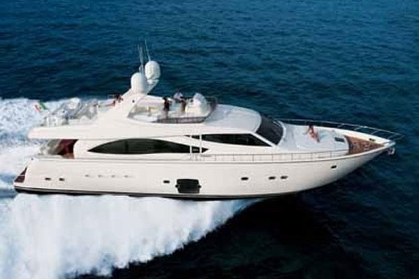 [25m-Yacht-CHI-5]-8327-121.jpg