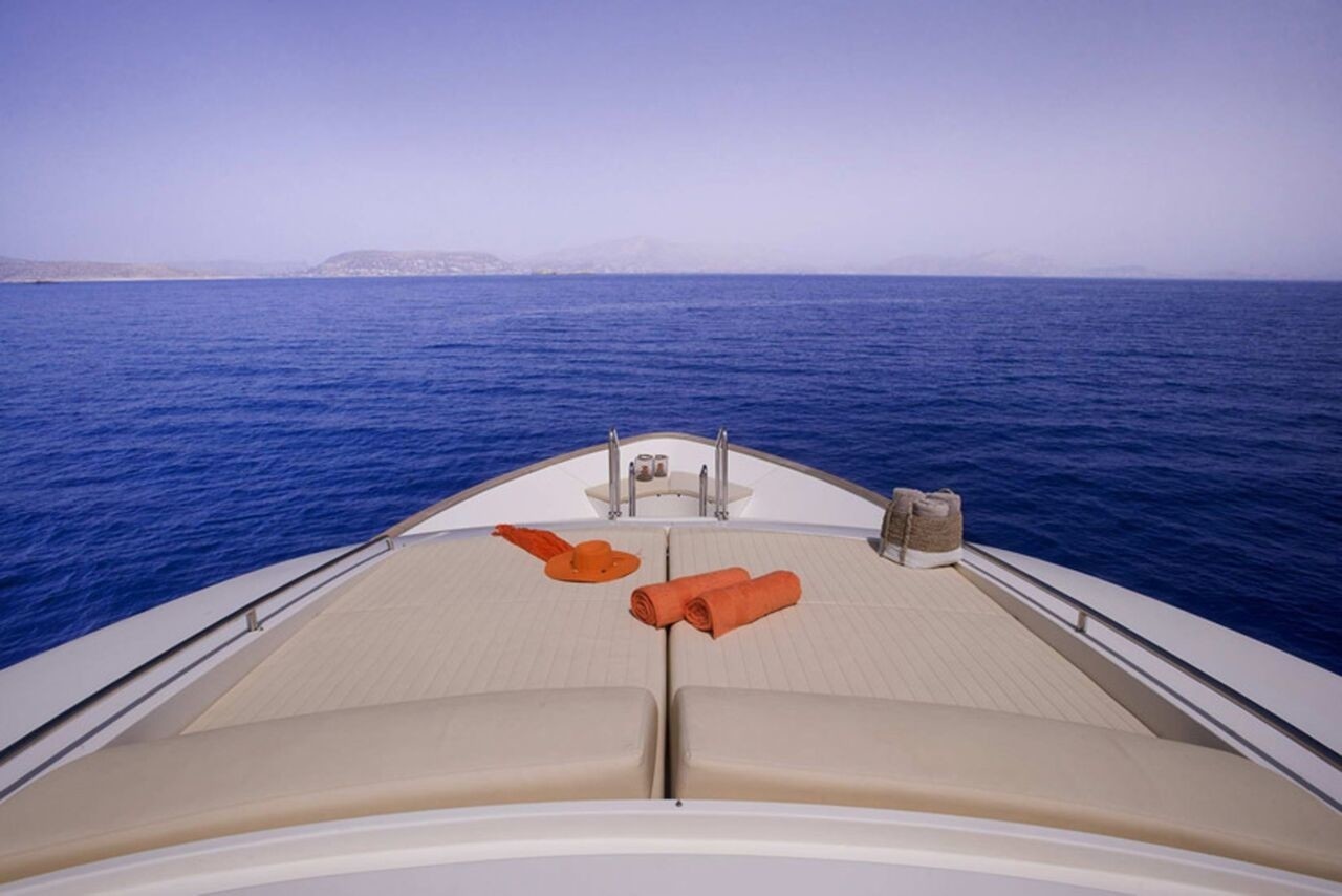 [26m-Yacht-DANA]-8326-168.jpg