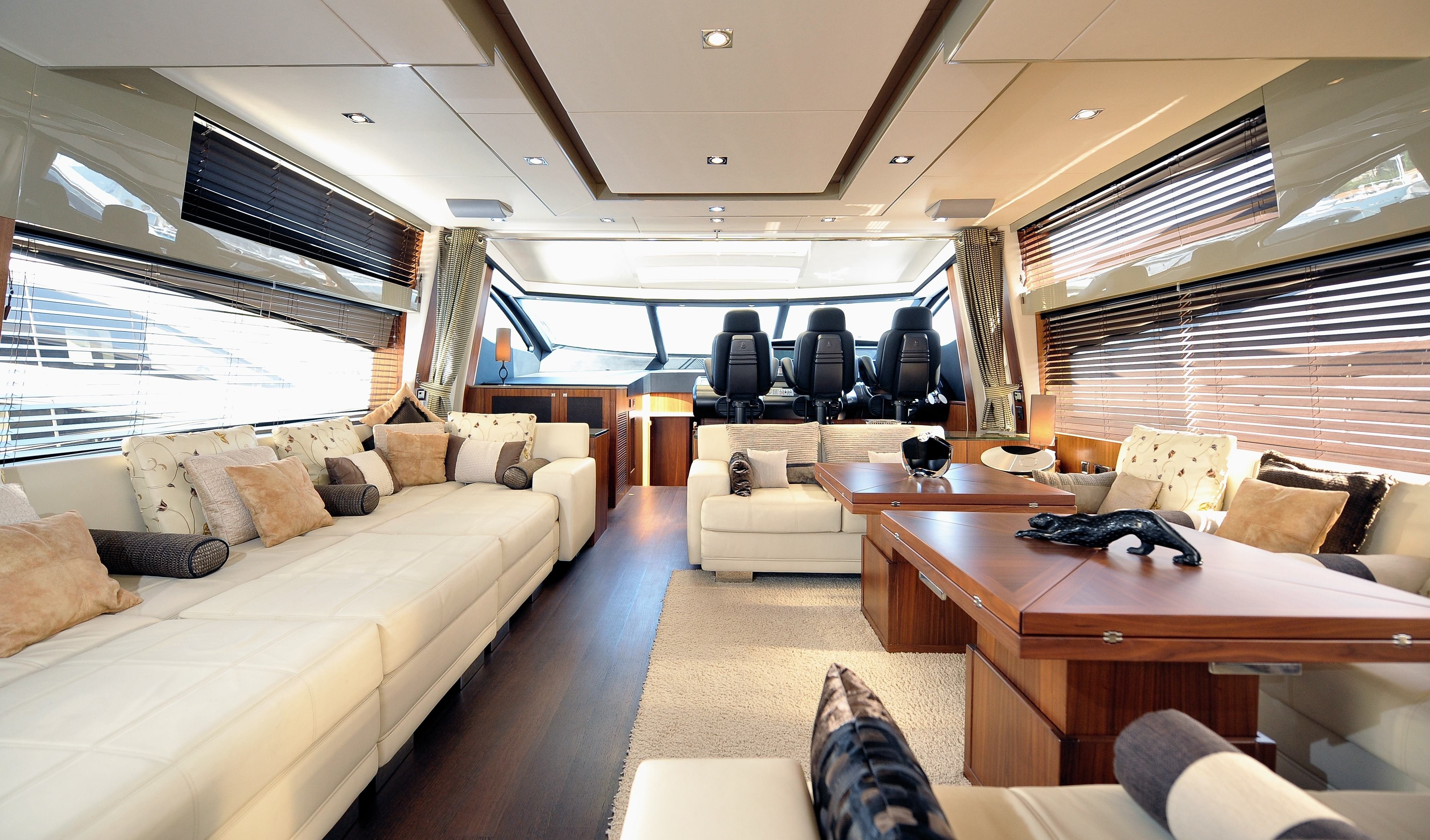 [26m-Yacht-FREE-WILLI]-8205-37.jpg