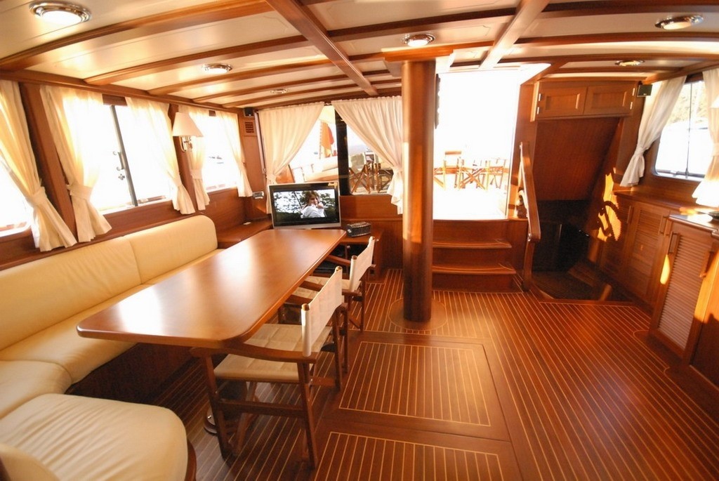 [26m-Yacht-MIKADO]-8676-20.jpg
