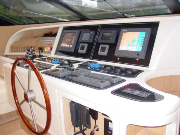 [26m-Yacht-TEMPTATION-DELTA]-8528-190.jpg
