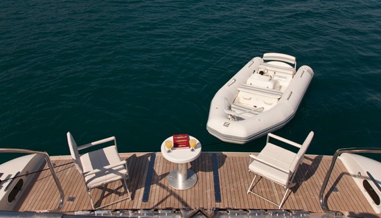 [28m-Yacht-DELHIA]-8448-125.jpg