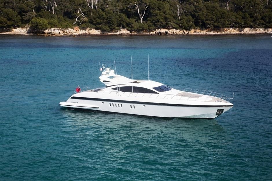 [28m-Yacht-DELHIA]-8448-15.jpg