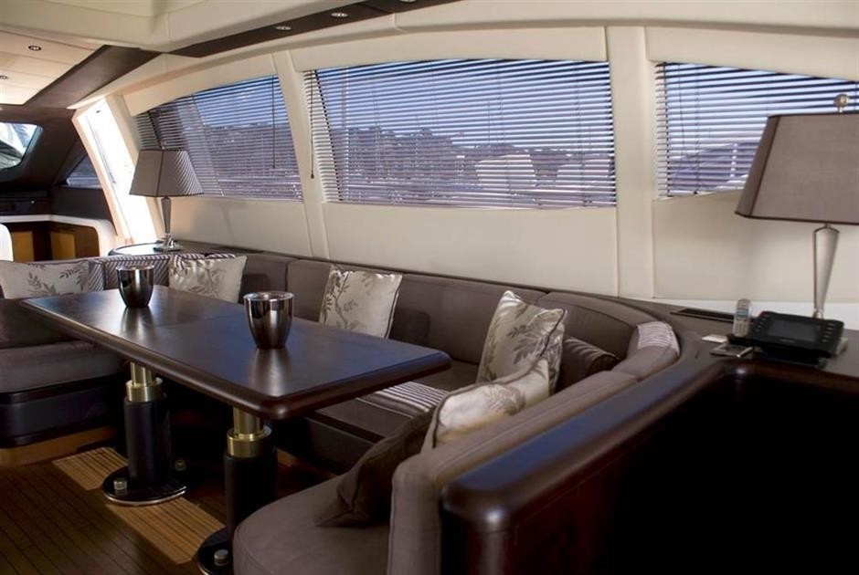 [28m-Yacht-DELHIA]-8448-151.jpg