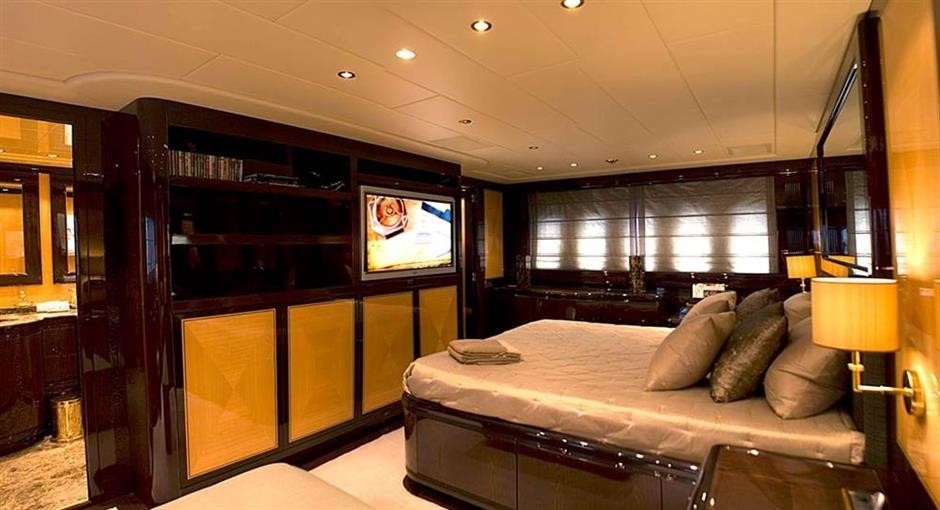 [28m-Yacht-DELHIA]-8448-26.jpg