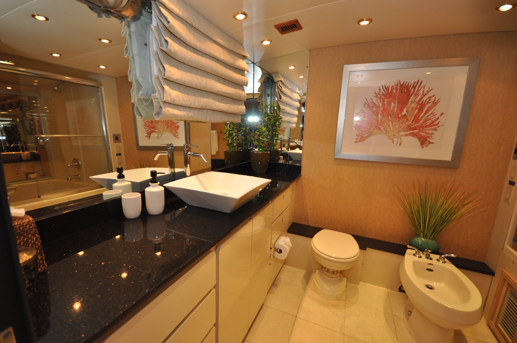 [28m-Yacht-GOLDEN-GIRL]-8802-113.jpg