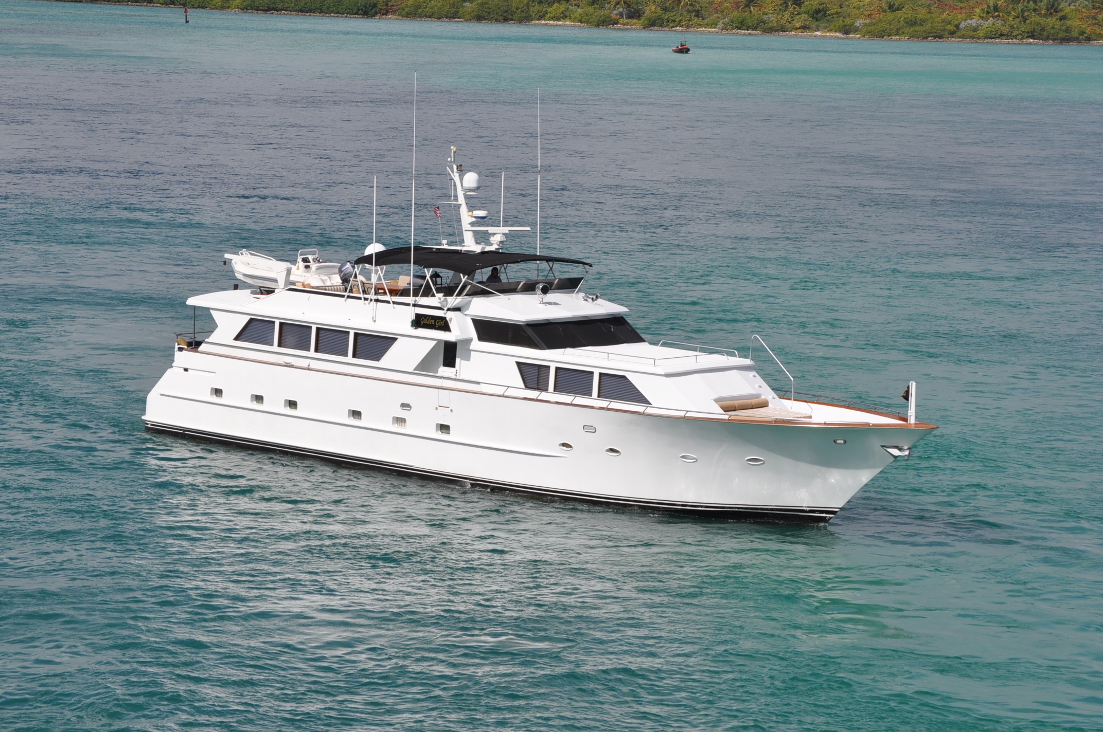 [28m-Yacht-GOLDEN-GIRL]-8802-21.jpg
