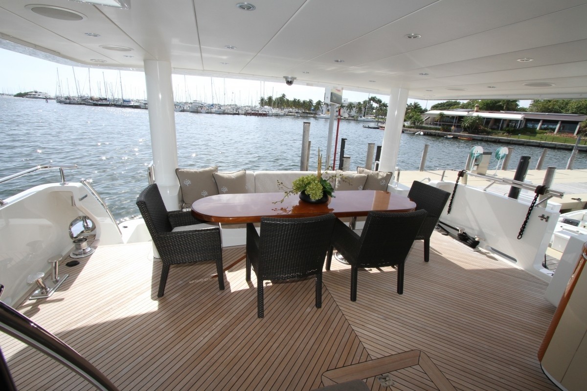 [28m-Yacht-STERLING-V]-8254-204.jpg