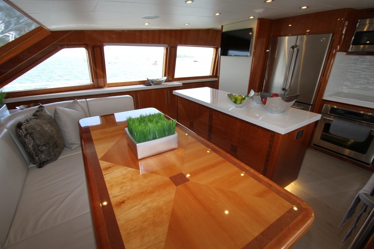[28m-Yacht-STERLING-V]-8254-215.jpg
