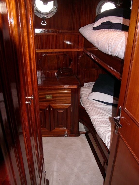 [30m-Yacht-FAVORITA]-8057-155.jpg