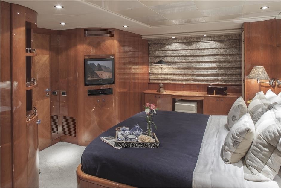 [30m-Yacht-GRAND-BAROSSA]-8768-26.jpg