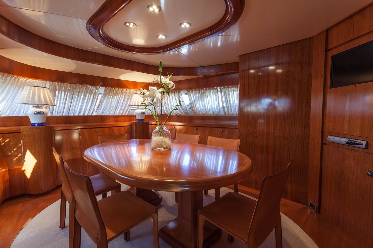 [30m-Yacht-ZAMBEZI]-8399-138.jpg