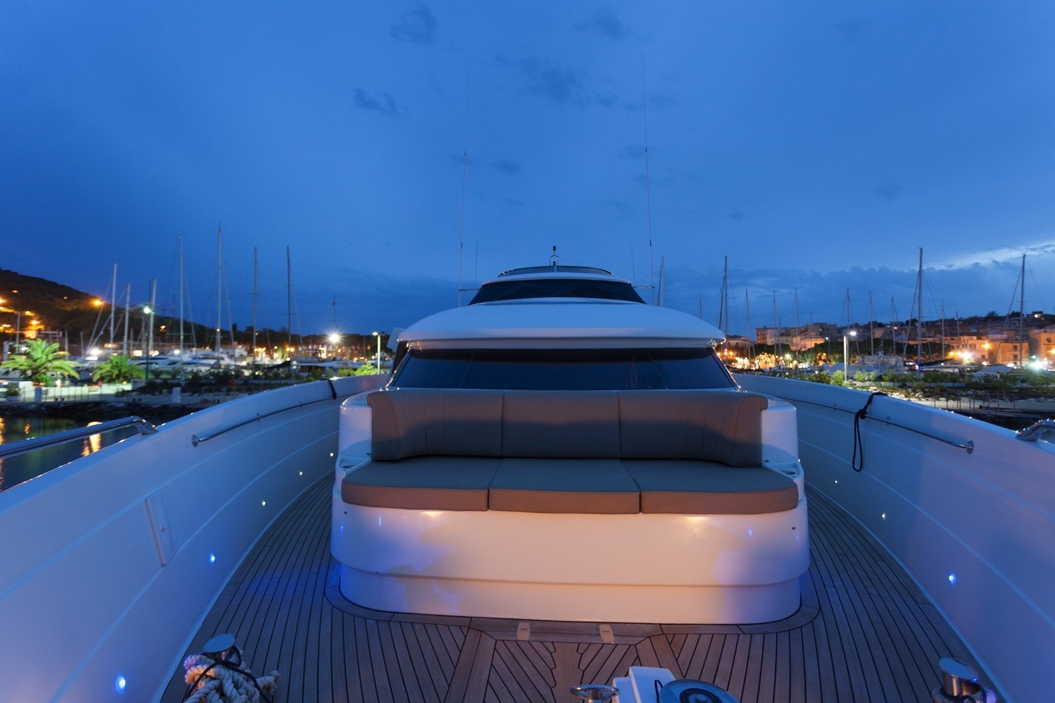 [30m-Yacht-ZAMBEZI]-8399-162.jpg