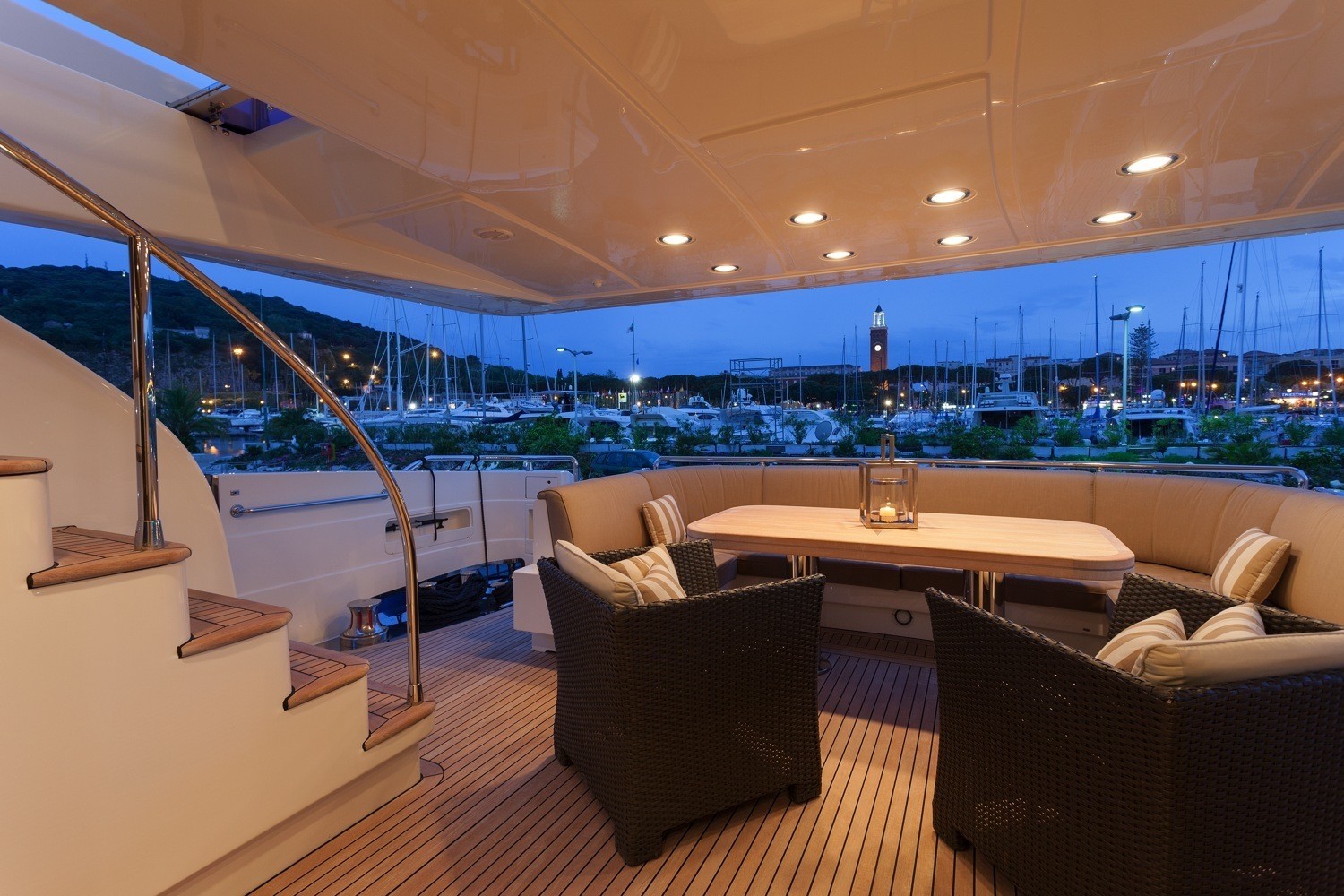 [30m-Yacht-ZAMBEZI]-8399-70.jpg