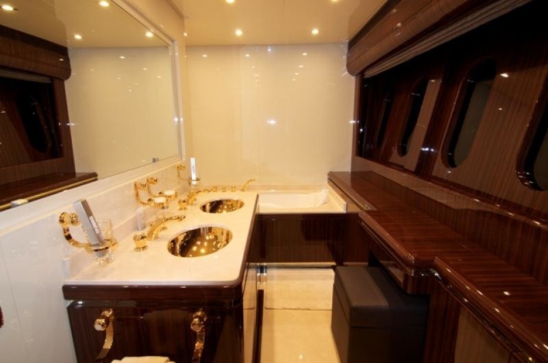 [31m-Yacht-WHITE-PEARL]-8219-110.jpg