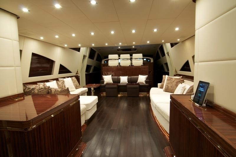 [31m-Yacht-WHITE-PEARL]-8219-23.jpg