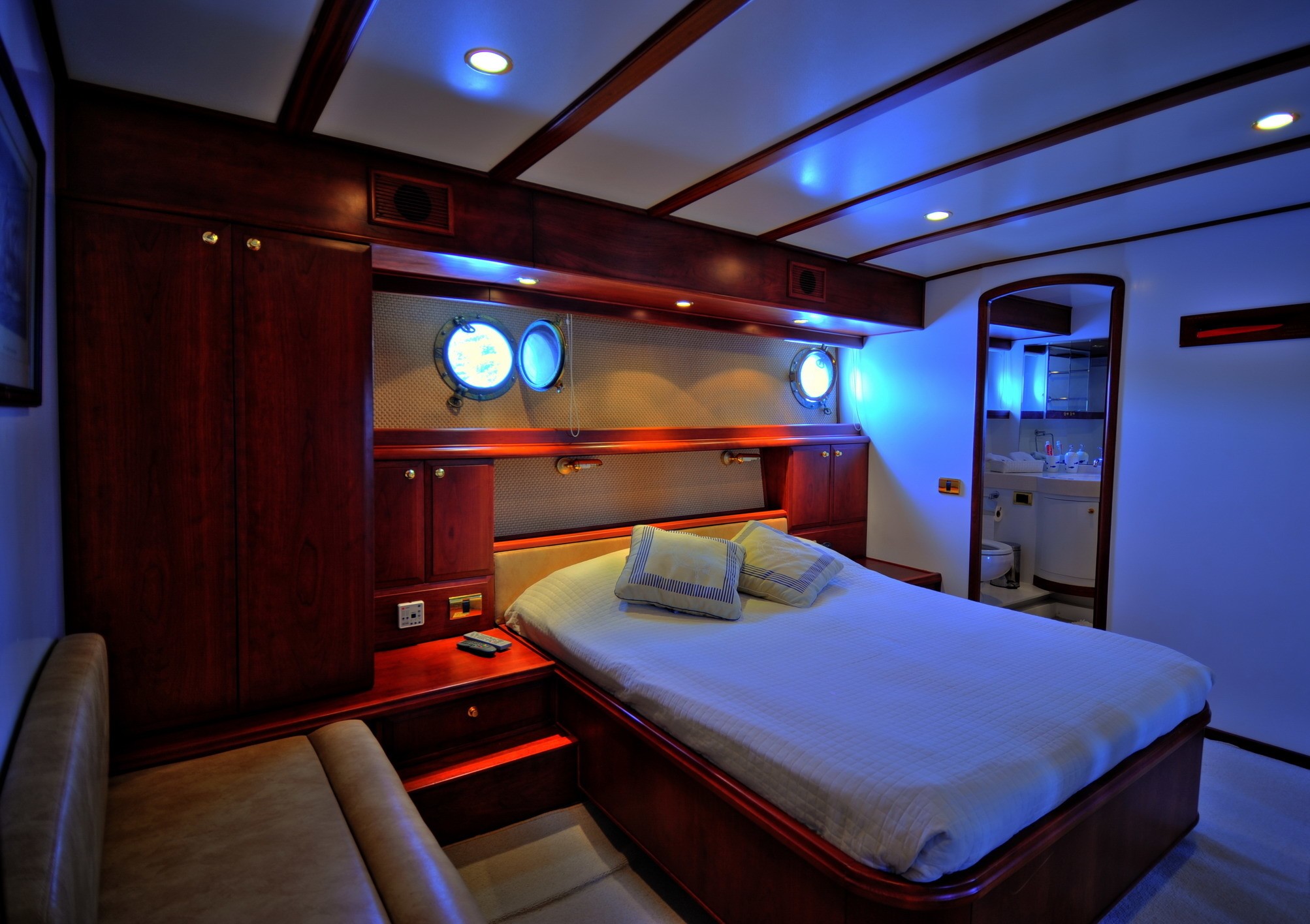 [32m-Yacht-EL-BANDIDO]-8239-22.jpg