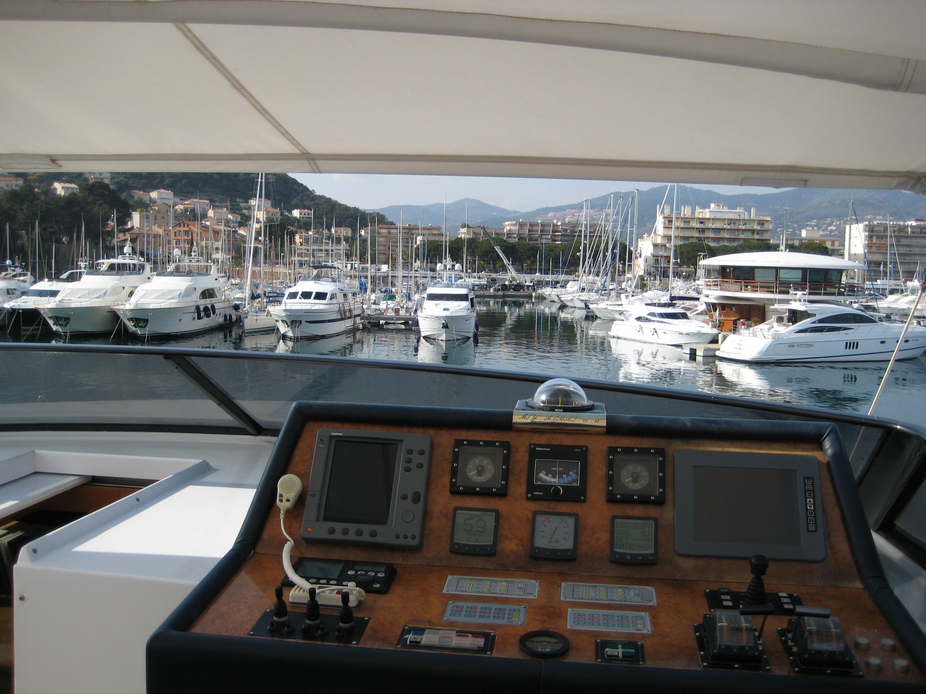 [32m-Yacht-KENAYL-II]-8108-123.jpg