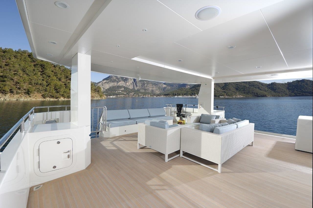 [32m-Yacht-SERENITAS]-8972-131.jpg