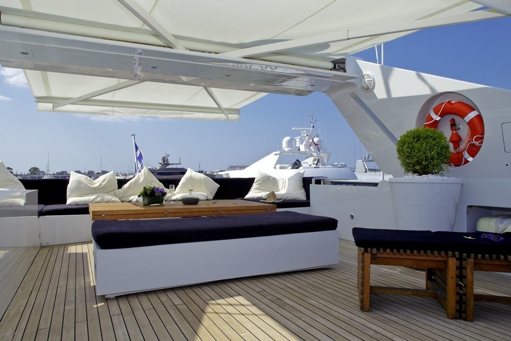 [32m-Yacht-TROPICANA]-8880-160.jpg