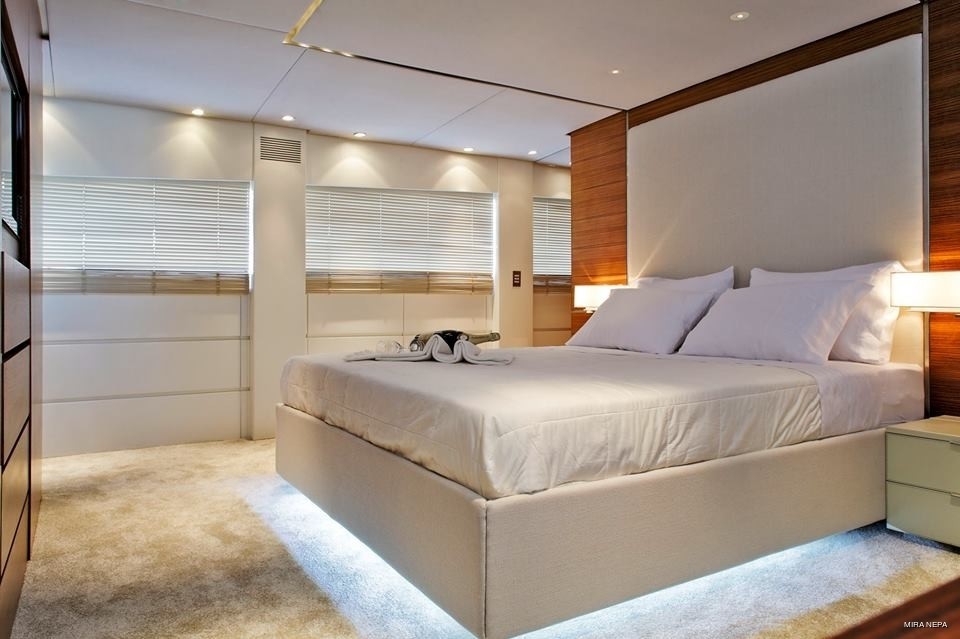 [32m-Yacht-TROPICANA]-8880-62.jpg