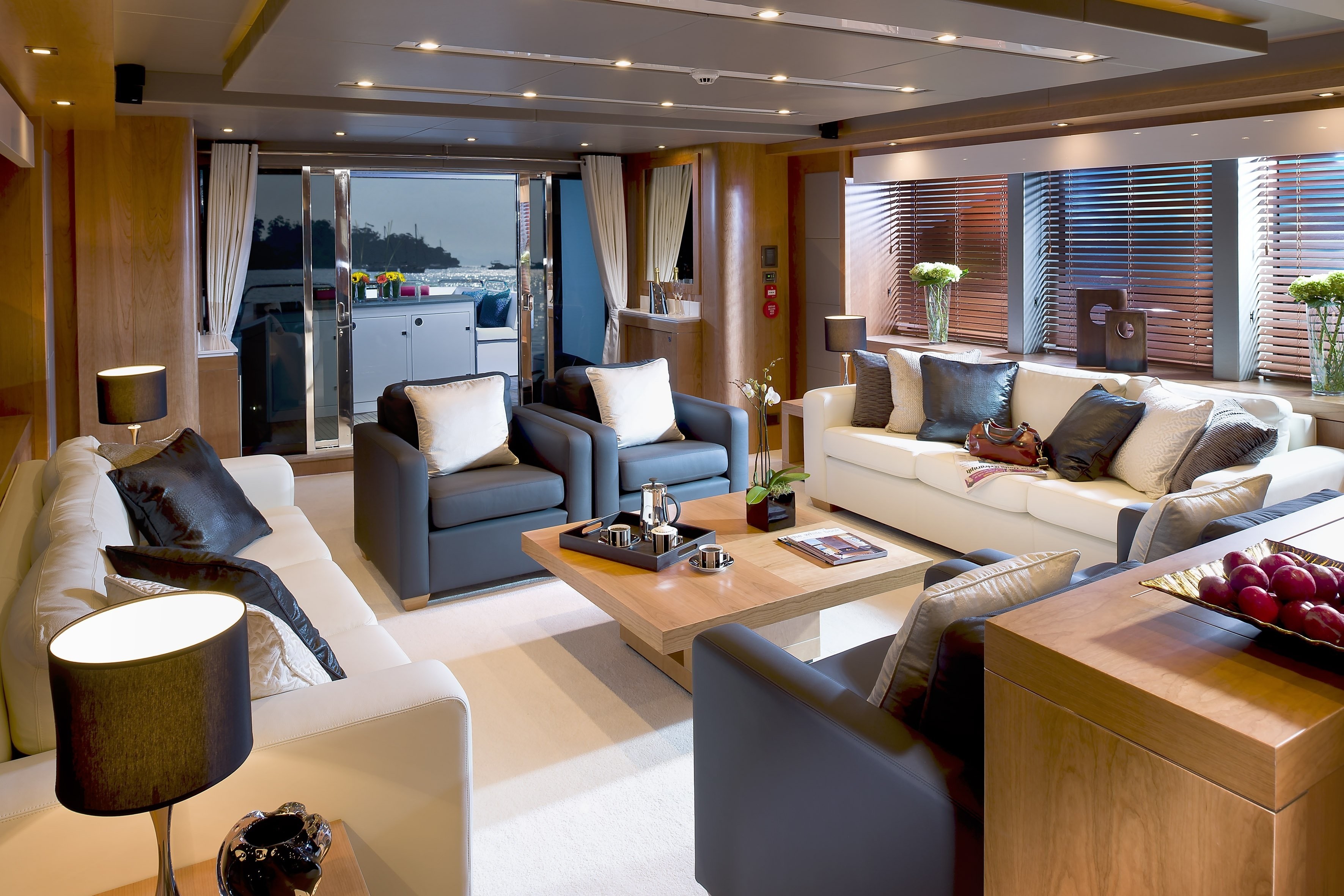 [34m-Yacht-CHIMERA]-8212-81.jpg