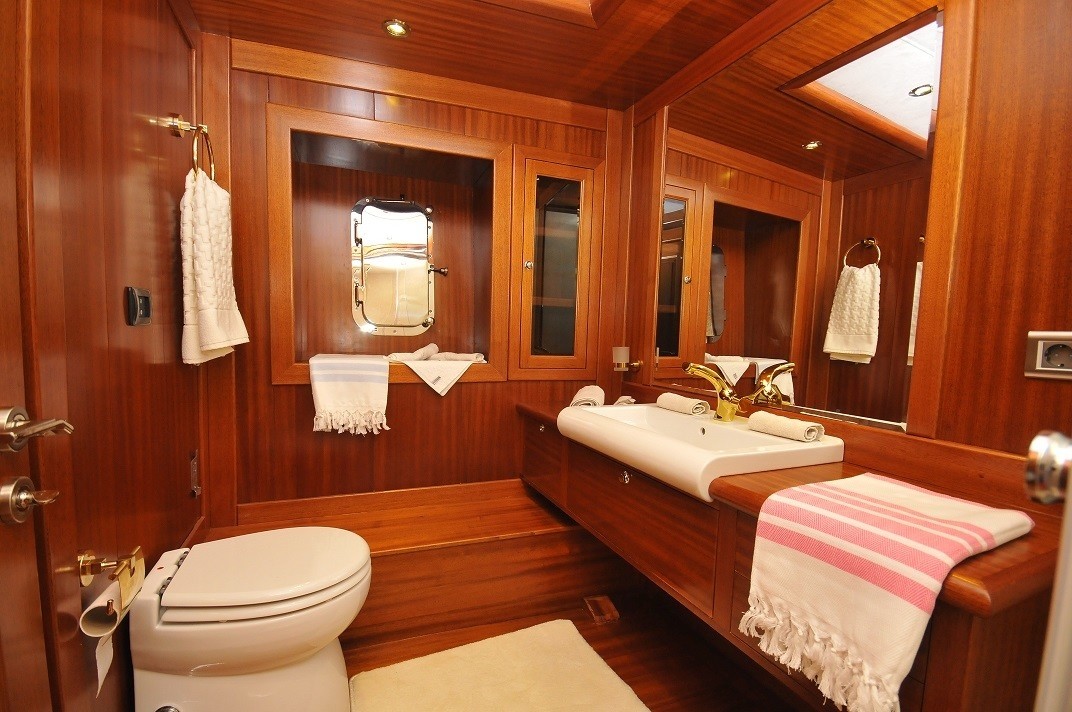 [36m-Yacht-BIG-BOSS]-8973-102.jpg