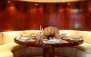 [37m-Yacht-NEVER-SAY-NEVER]-8517-23.jpg