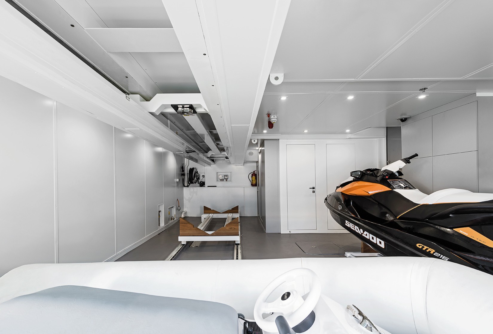 [40m-Yacht-CACOS-V]-8405-22.jpg