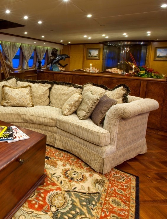 [41m-Yacht-GRAND-ILLUSION]-899-115.jpg