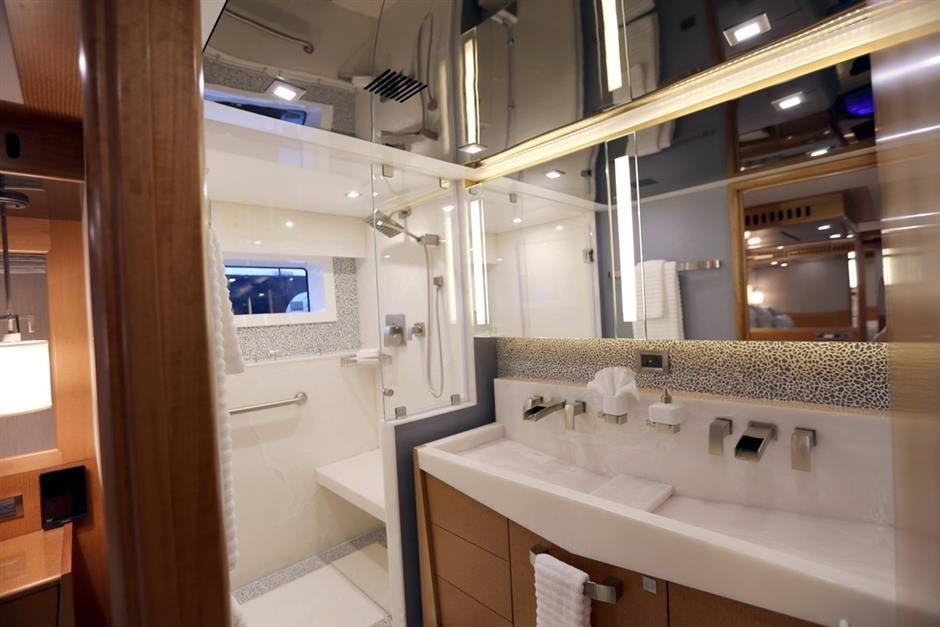 [41m-Yacht-SERENITY]-8830-70.jpg