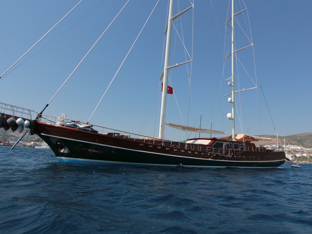 [47m-Yacht-CARPE-DIEM-V]-8414-220.jpg