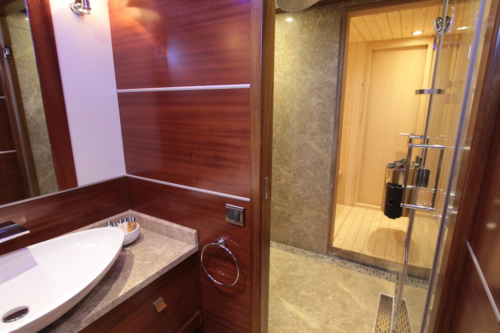 [47m-Yacht-CARPE-DIEM-V]-8414-23.jpg