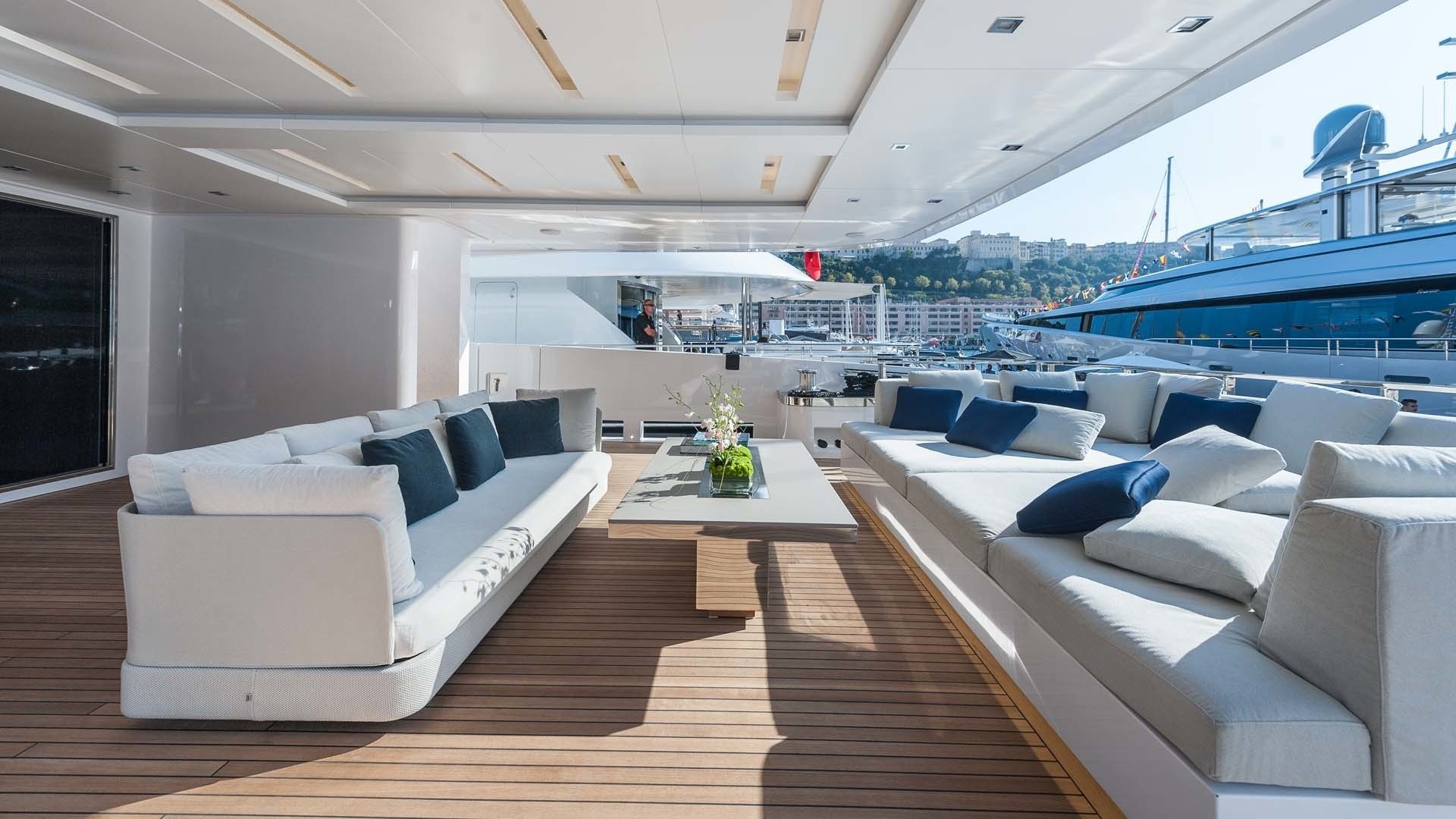 [47m-Yacht-ENTOURAGE]-8185-155.jpg