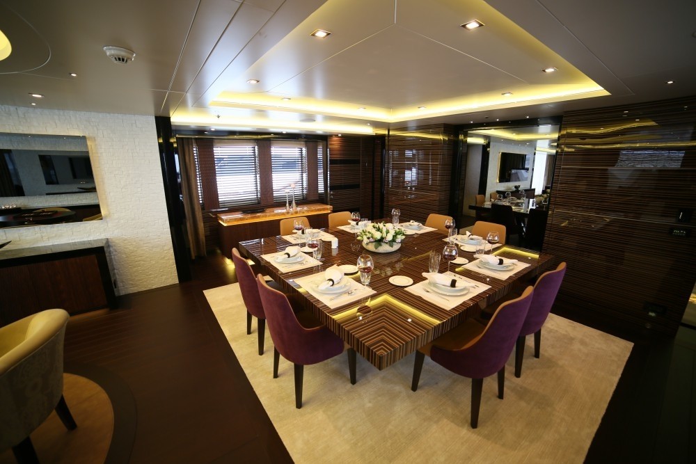 [50m-Yacht-DUSUR]-8627-103.jpg