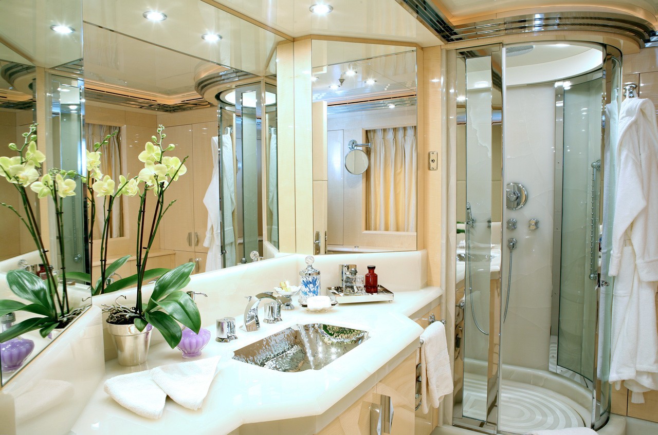 [60m-Yacht-SUNDAY]-8367-112.jpg