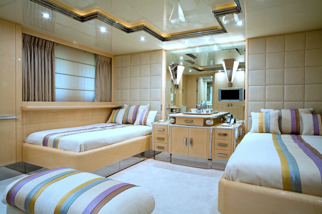 [60m-Yacht-SUNDAY]-8367-167.jpg