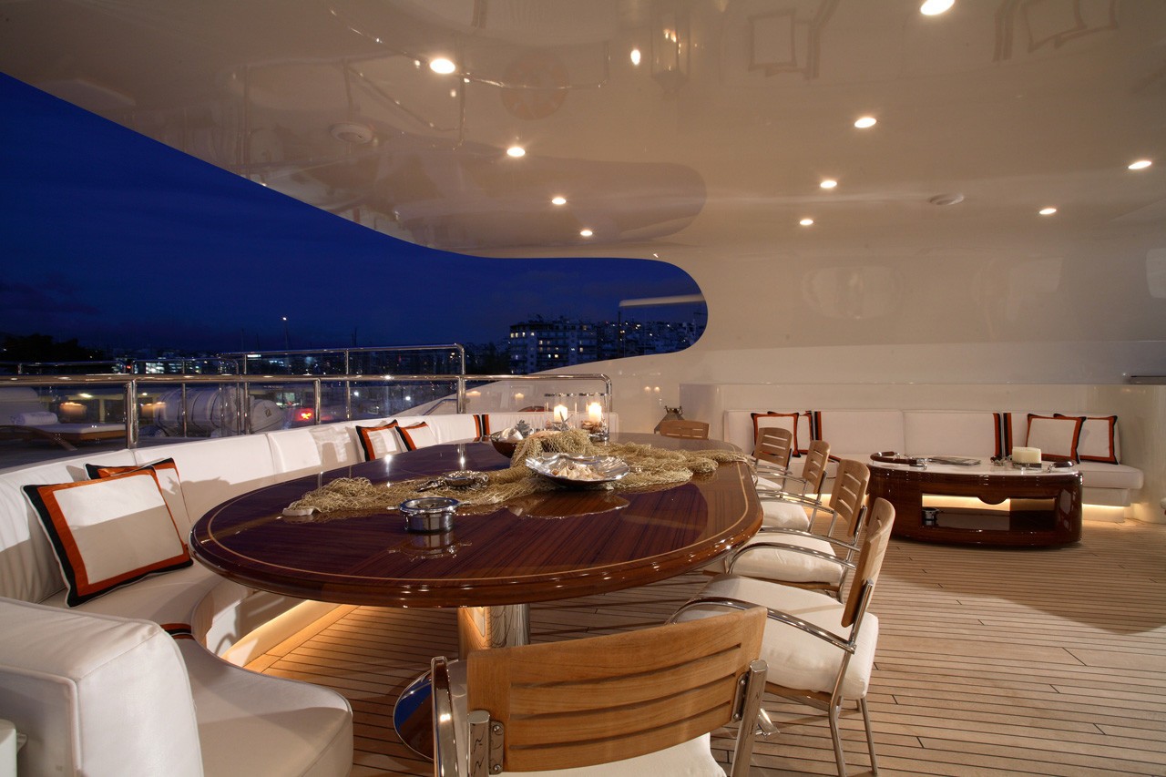 [60m-Yacht-SUNDAY]-8367-168.jpg
